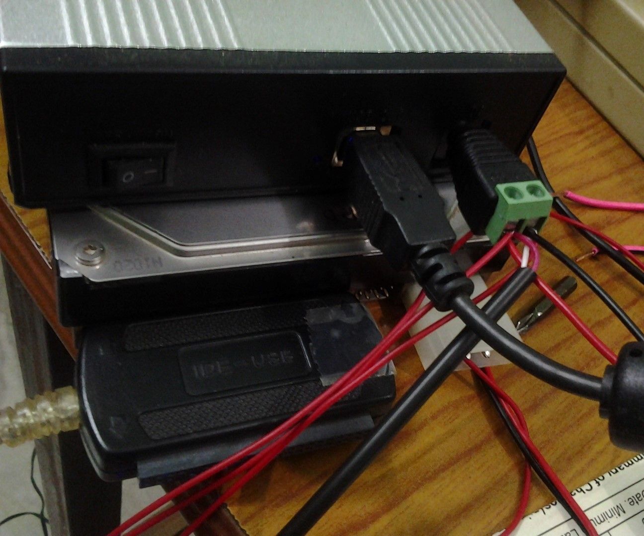 4Pin Molex Power Supply / Power 2 HDD With One Adapter