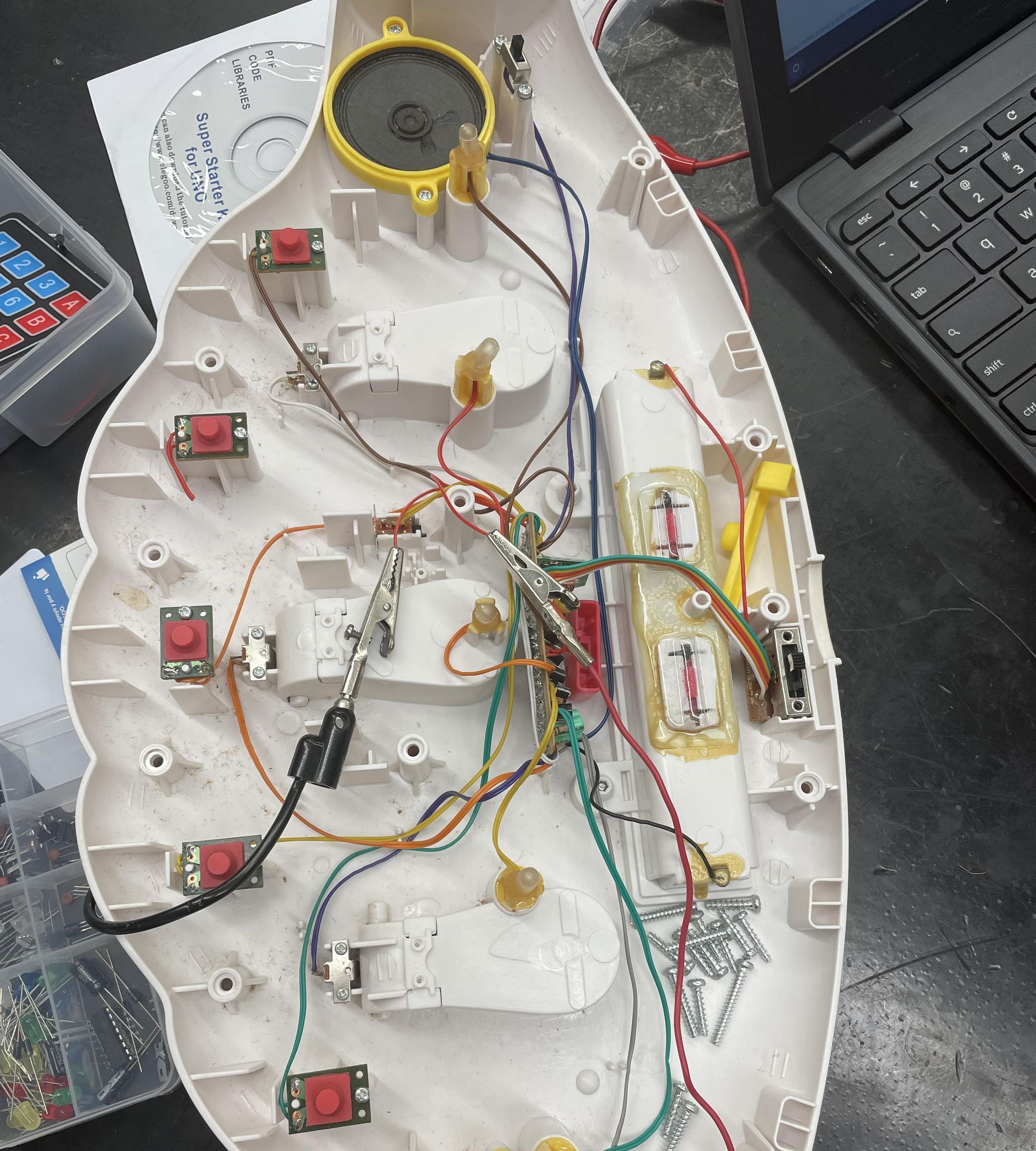 Arduino Motion Controlled Demonic Piano Toy by Declan, Ben, and Merrick 
