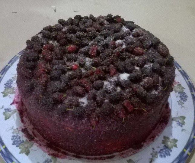 Blackberries Cake