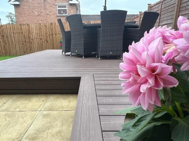 Building a Large Composite Decking and Planter : 7 Steps (with Pictures ...