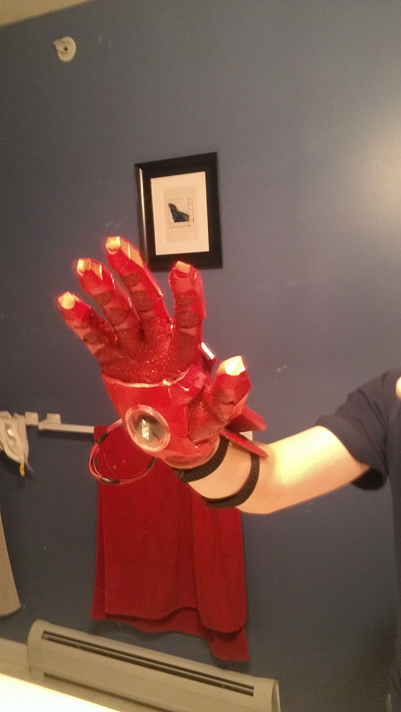 Iron Man Mark 1 Repulsor Glove