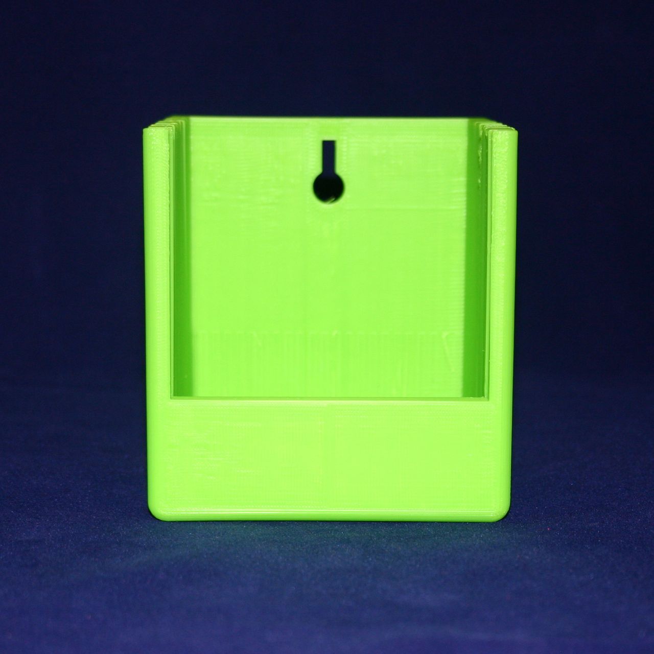 Wall Mount Battery Holder for 18 Volt Battery