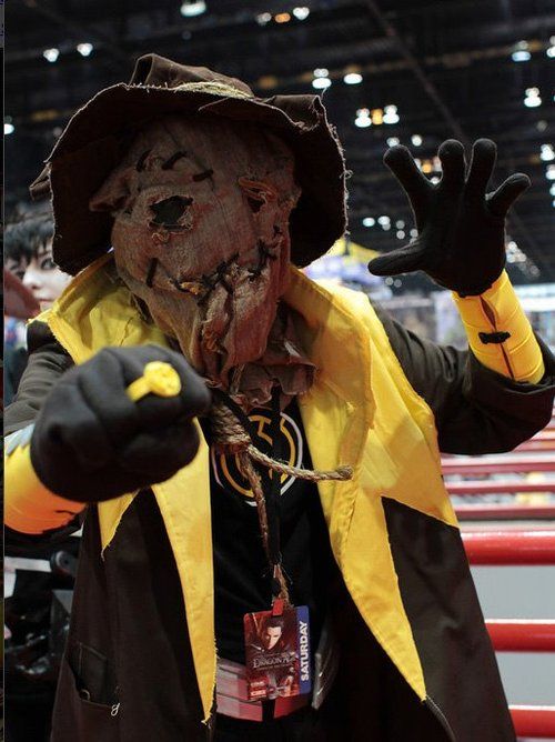 How to Make a Sinestro (Yellow Lantern) Corp. "Scarecrow" Costume