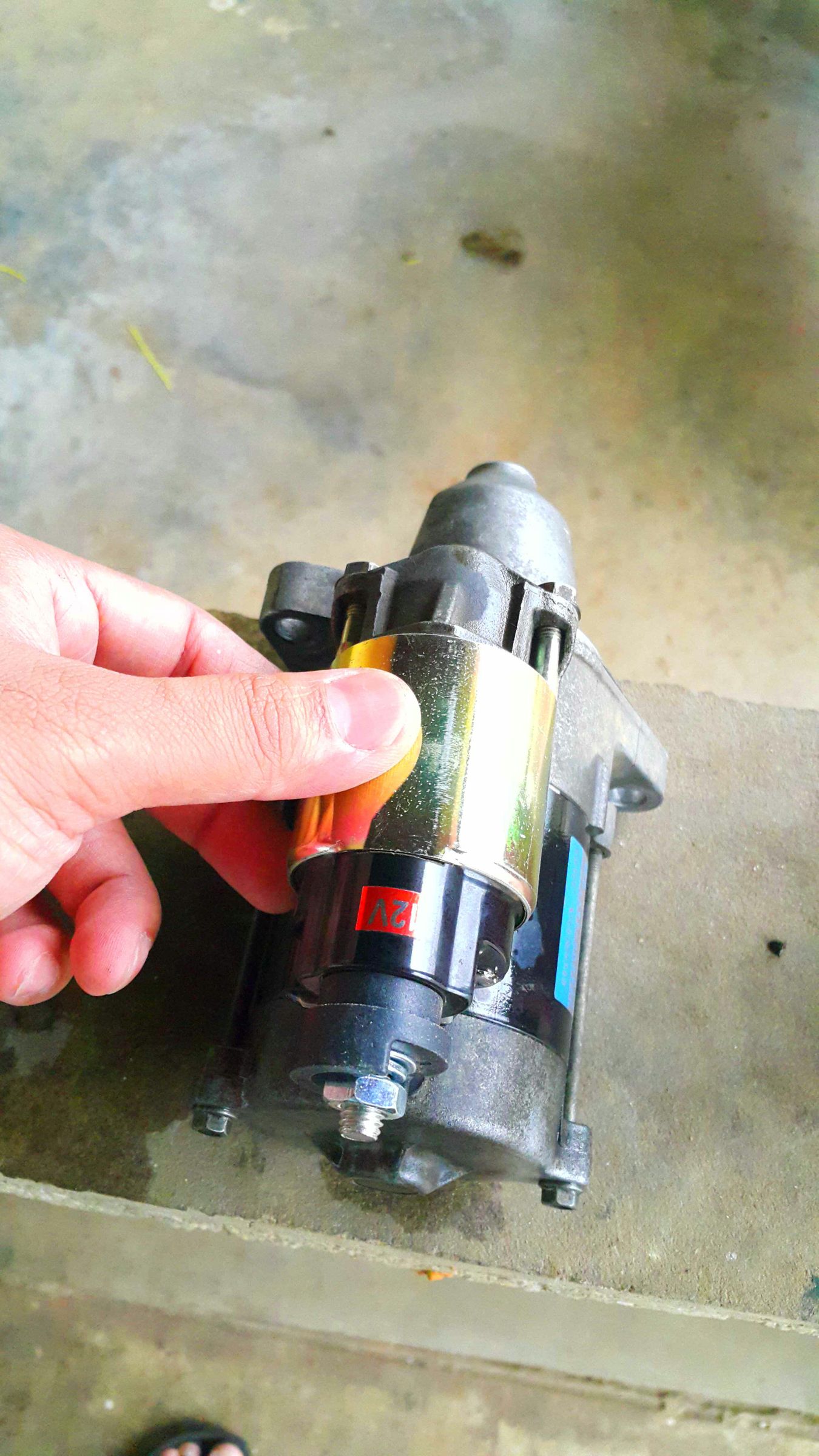 Replacing a Starter Solenoid (Honda Civic 1999, D15B Engine). 7 Steps