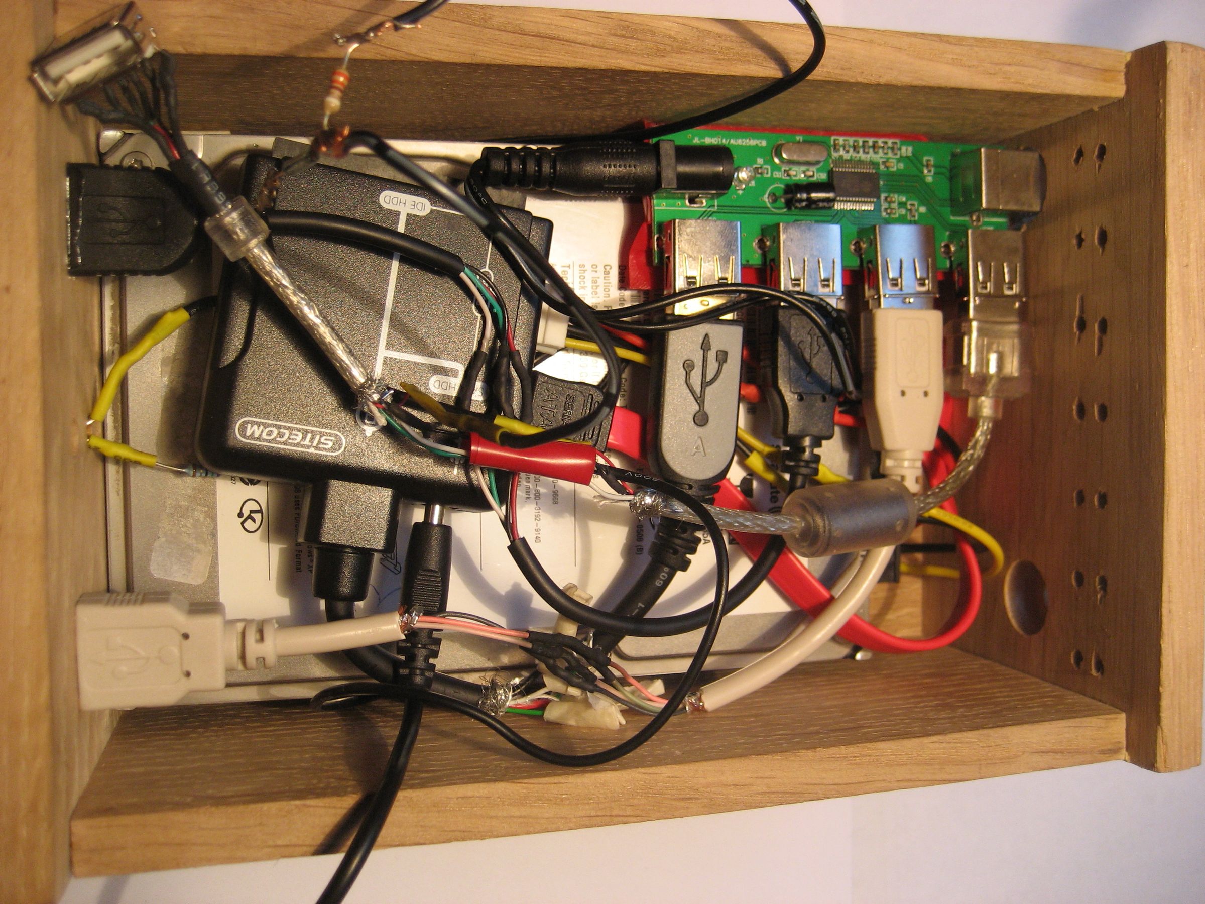 External Hard Drive + USB Hub 10 Steps (with Pictures) Instructables