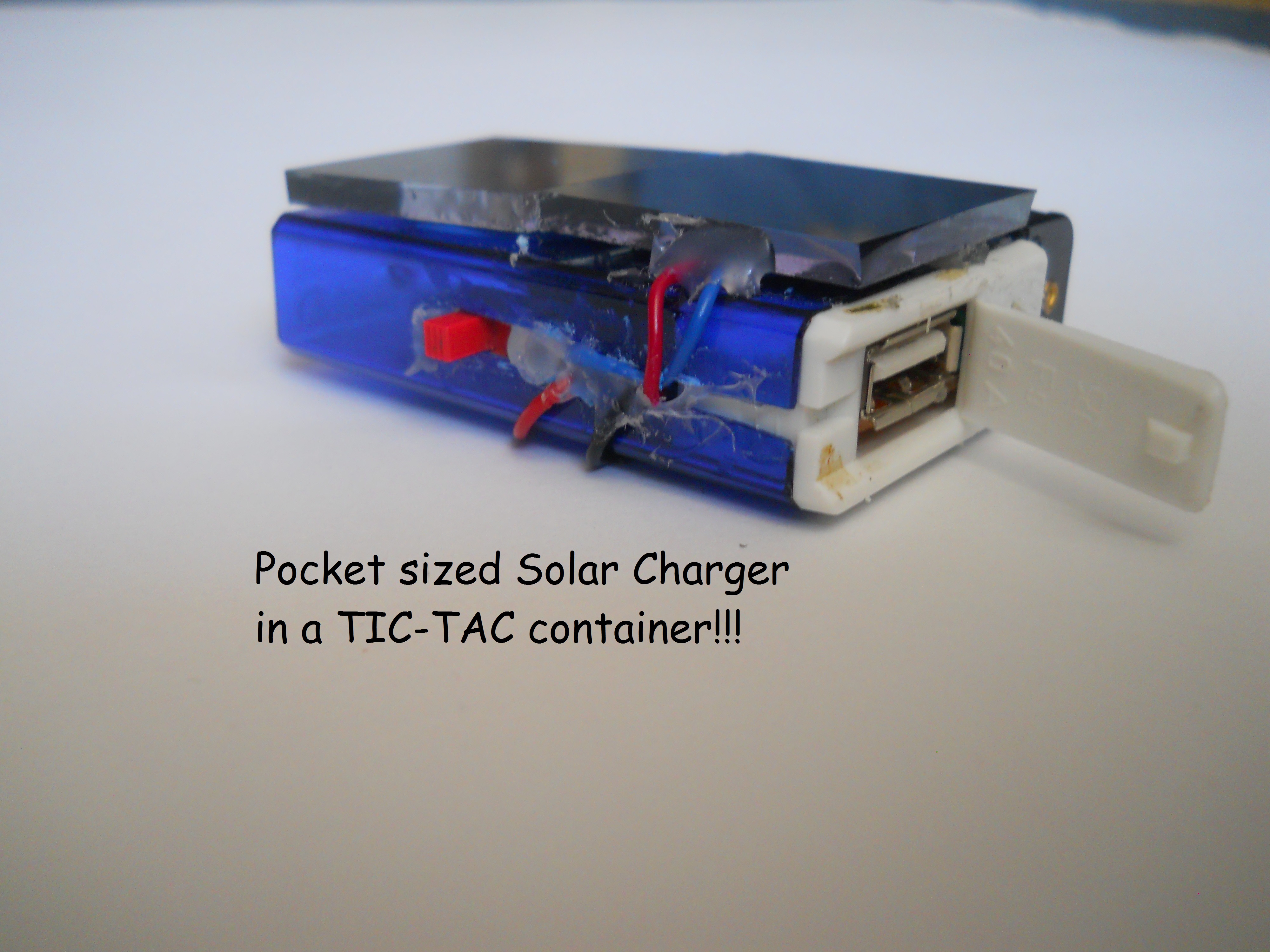 Super Small Solar Phone Charger (only 4) 5 Steps Instructables