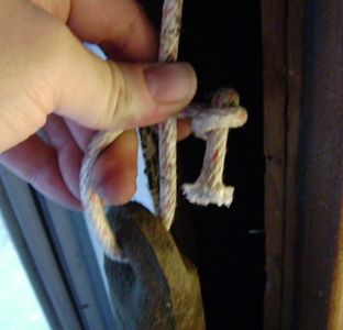 How to Repair the Weight and Rope Mechanism in Old Fashioned Wood ...