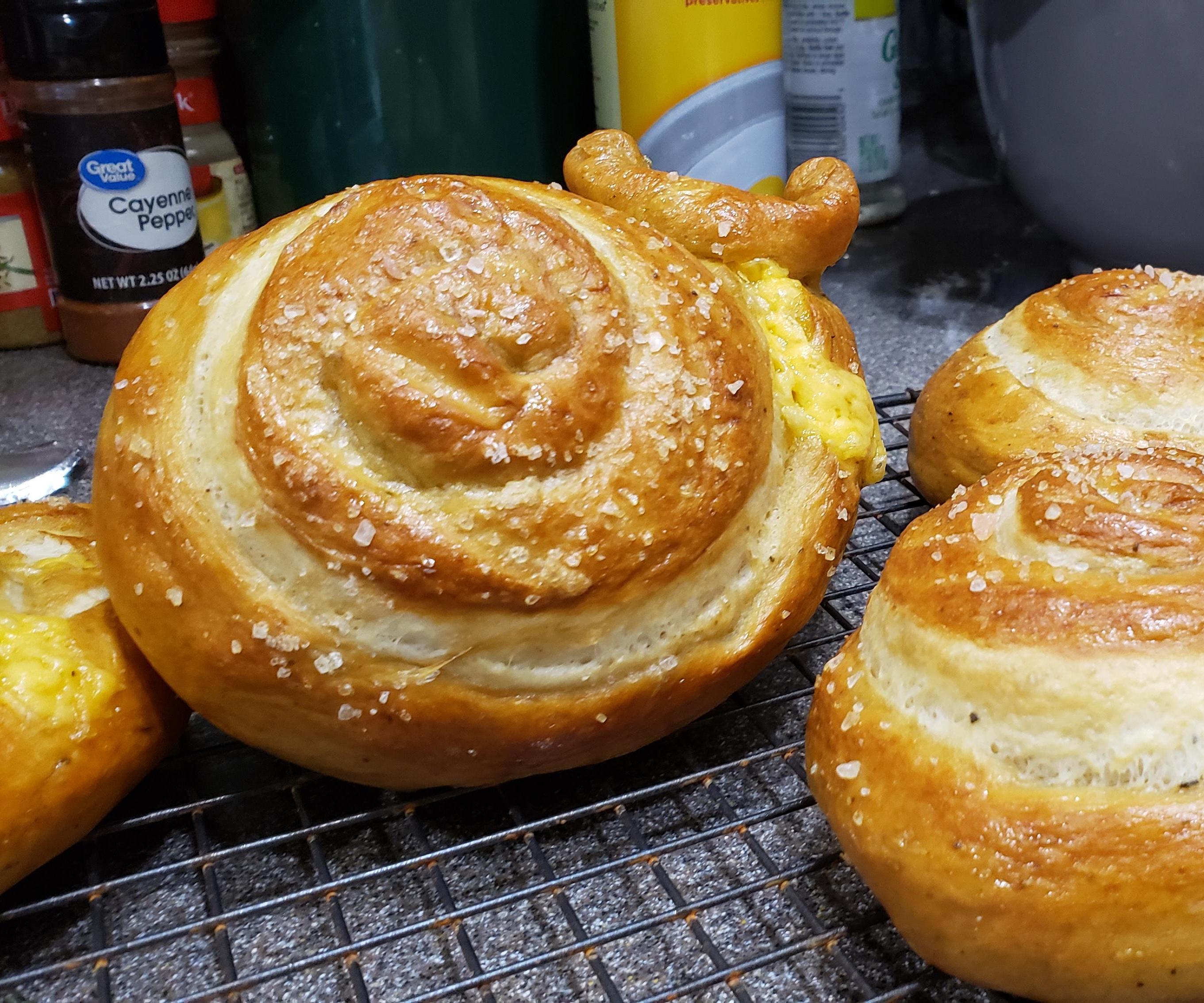 Smoked Cheese Snetzels(Snail Pretzels)