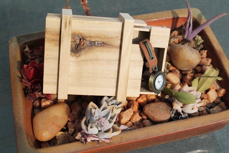 Adding the Outer Frame Pieces