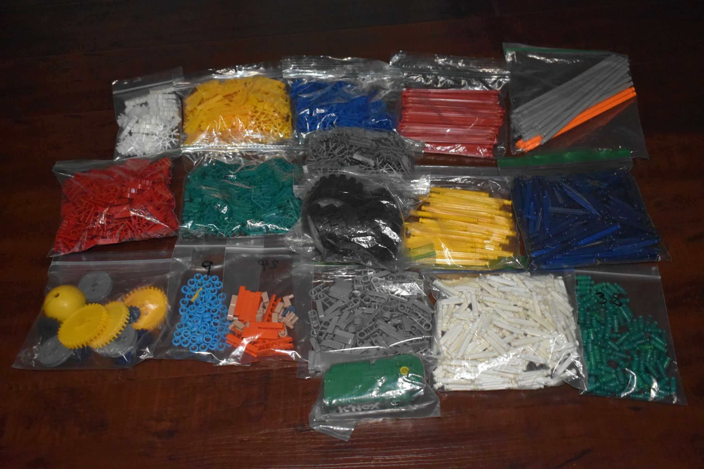 K'nex Octopus Fair / Carnival Ride Knex W/ Set Up & Disassembly Process ...