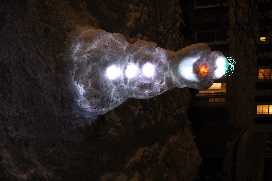 Make Your Snowman and Add GE Lights