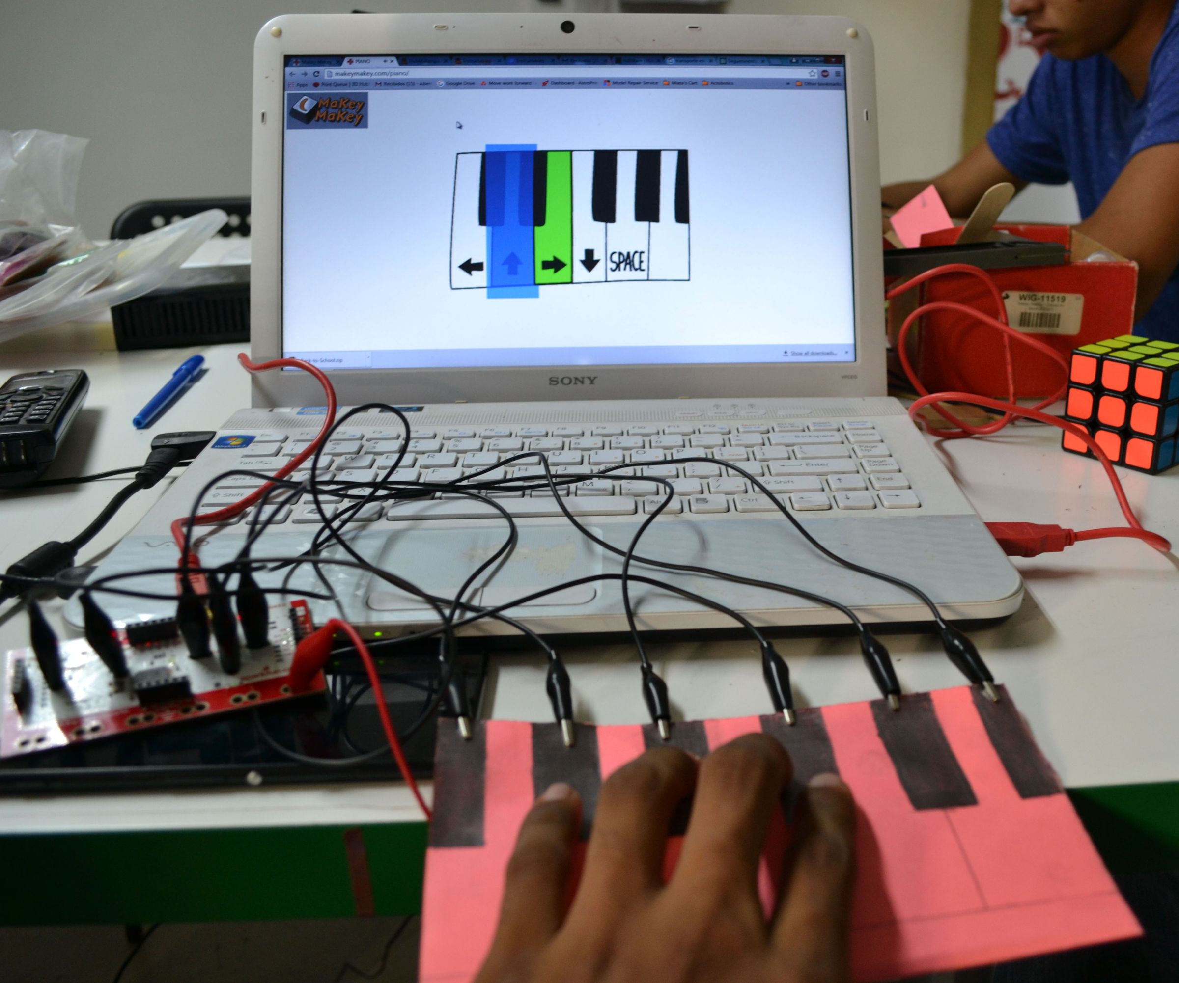 Como Hacer Un Piano Con Makey Makey