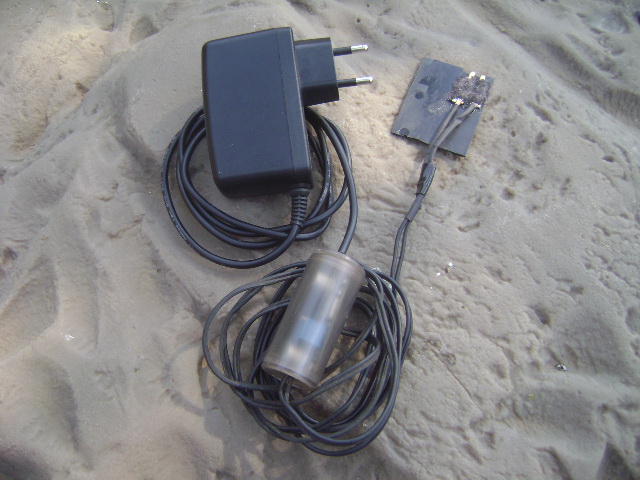 charge cell phone battery externally