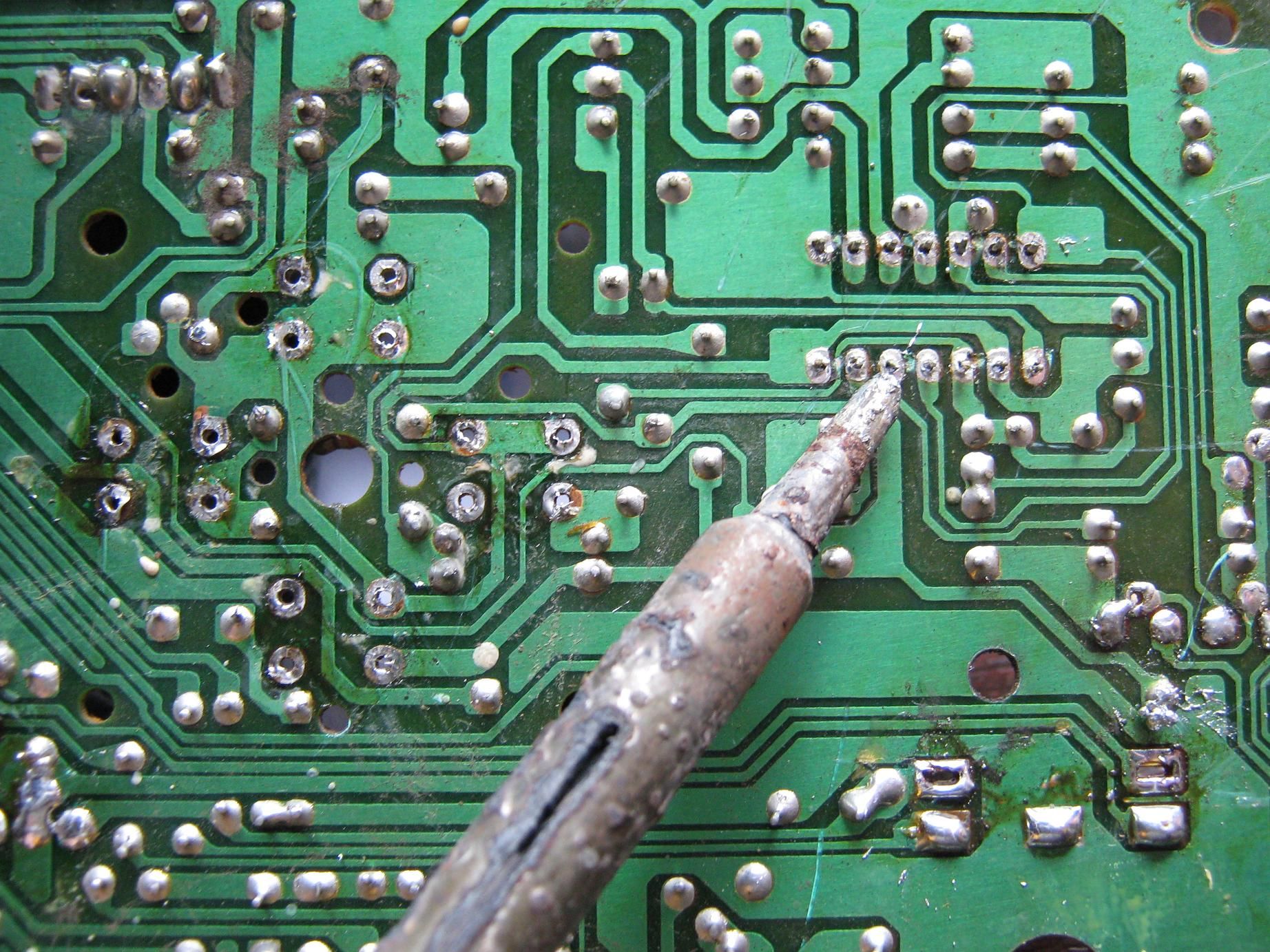 Simple Desoldering Technique Instructables