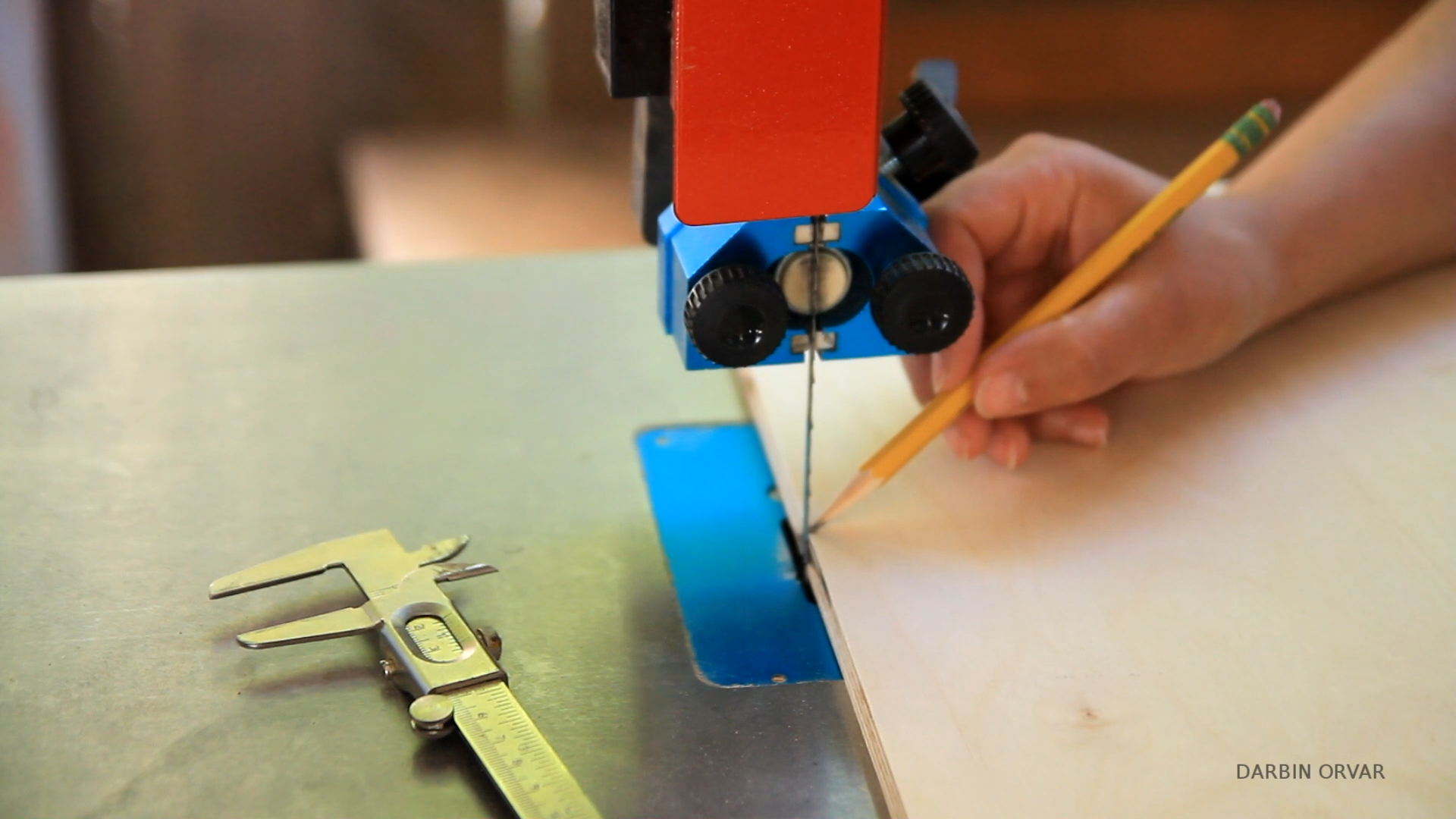 How to Make Circles on a Bandsaw 12 Steps (with Pictures) Instructables