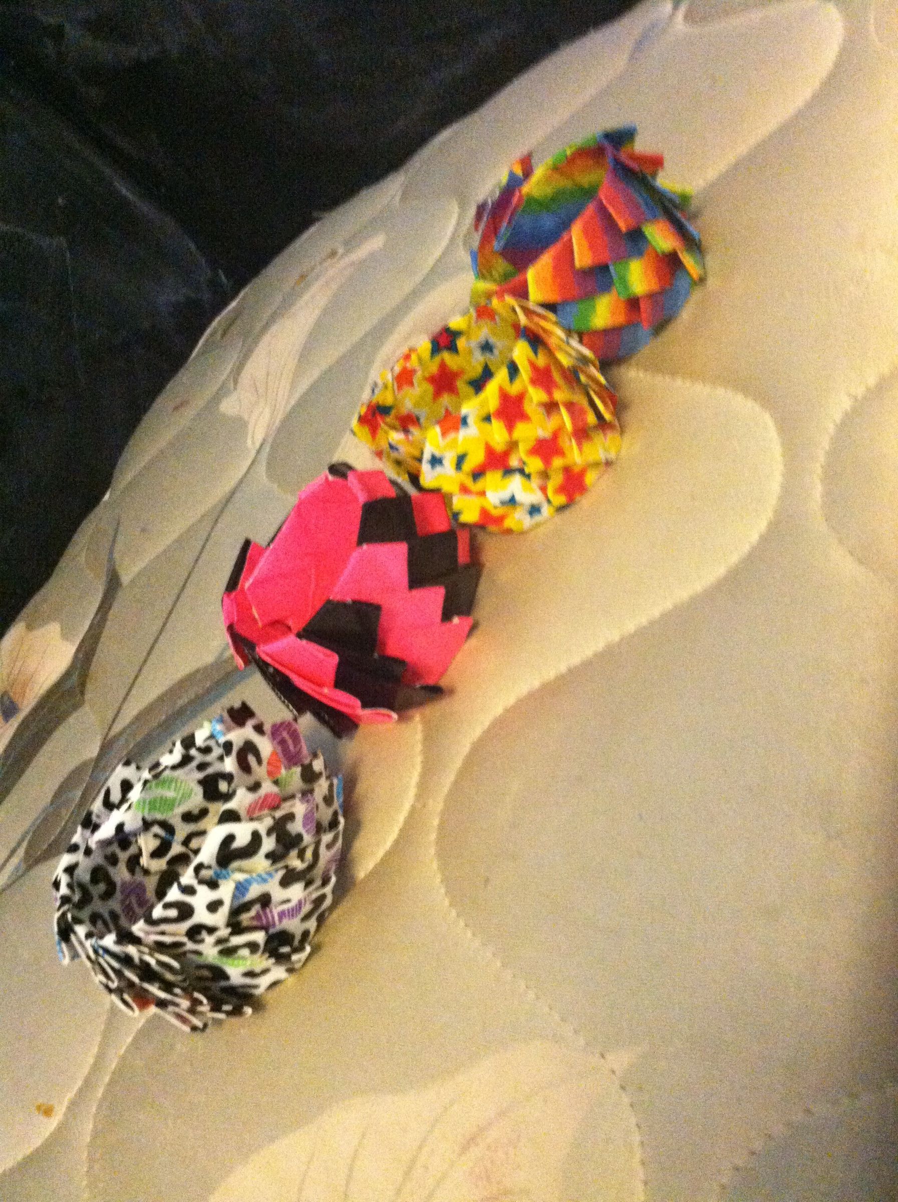 How to Make a Duct Tape Petal Bracelet