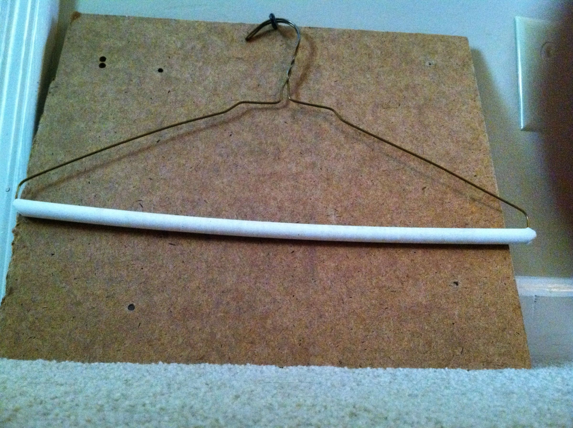 Prevent Pants From Sliding Off Hanger