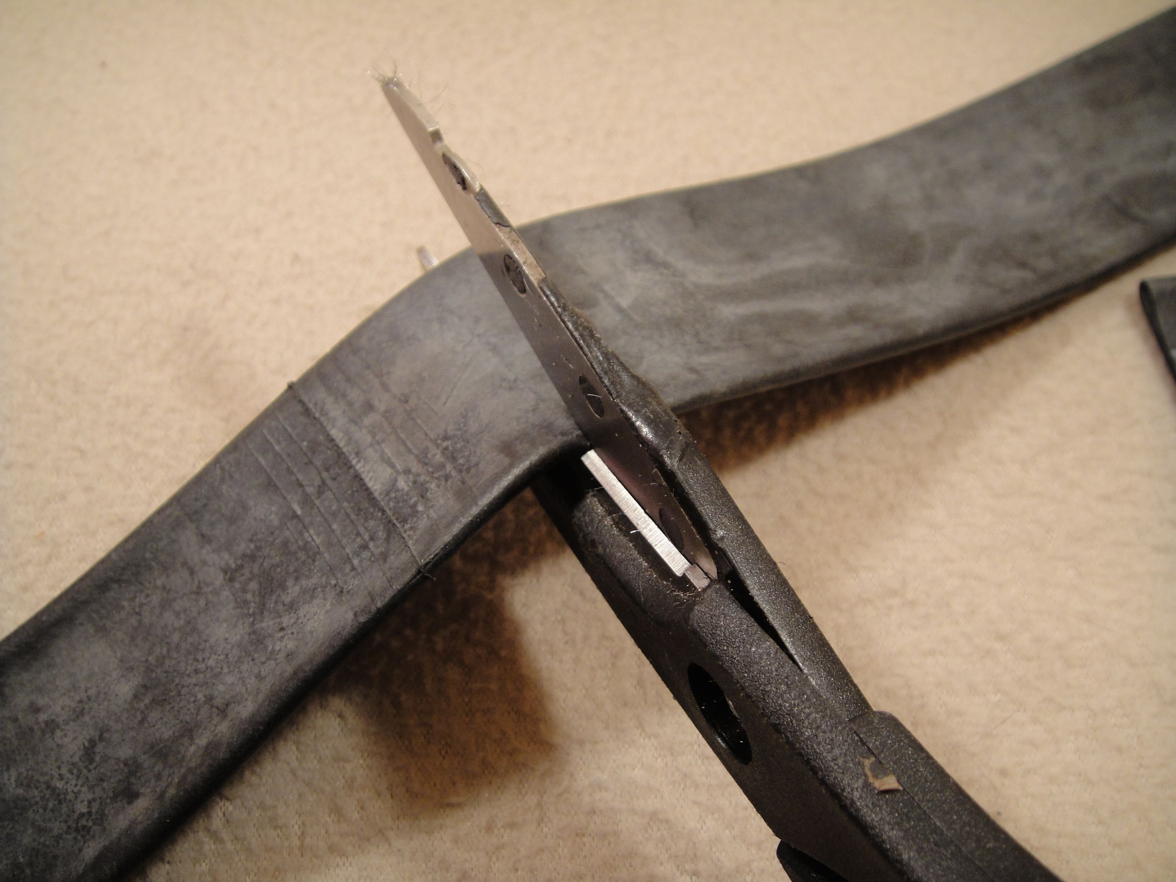 Upcycle an Inner Tube Into a Bookmark 4 Steps Instructables