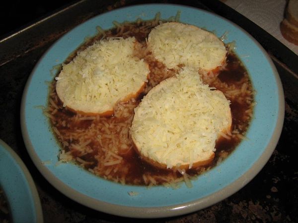 Make Decadent & Delicious French Onion Soup