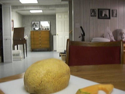 Carve the Swans Head