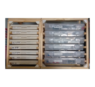 Daiso Pillbox Small Component Rack