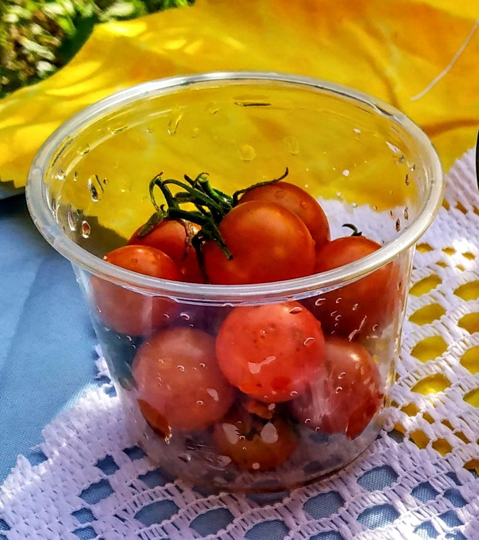 Toss and Eat