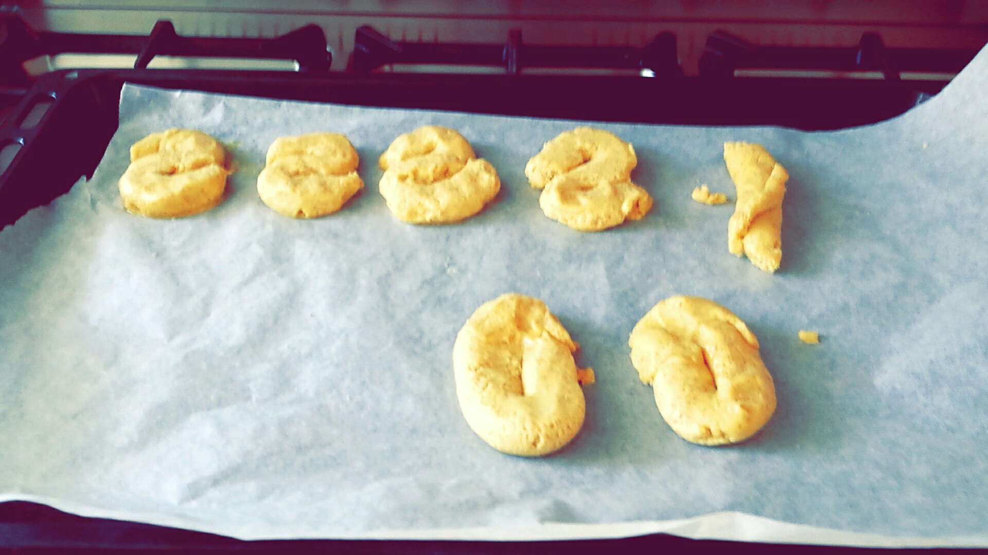 Dutch Chocolate Chip Spritz Cookies! 5 Steps (with Pictures