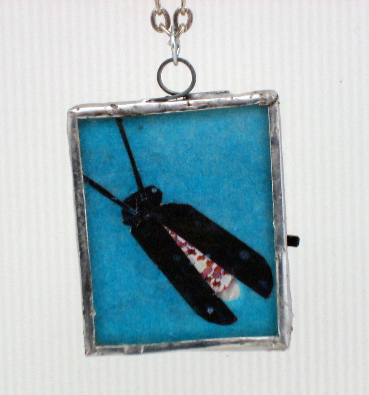 LED Microcontrolled Stained Glass Firefly Pendant