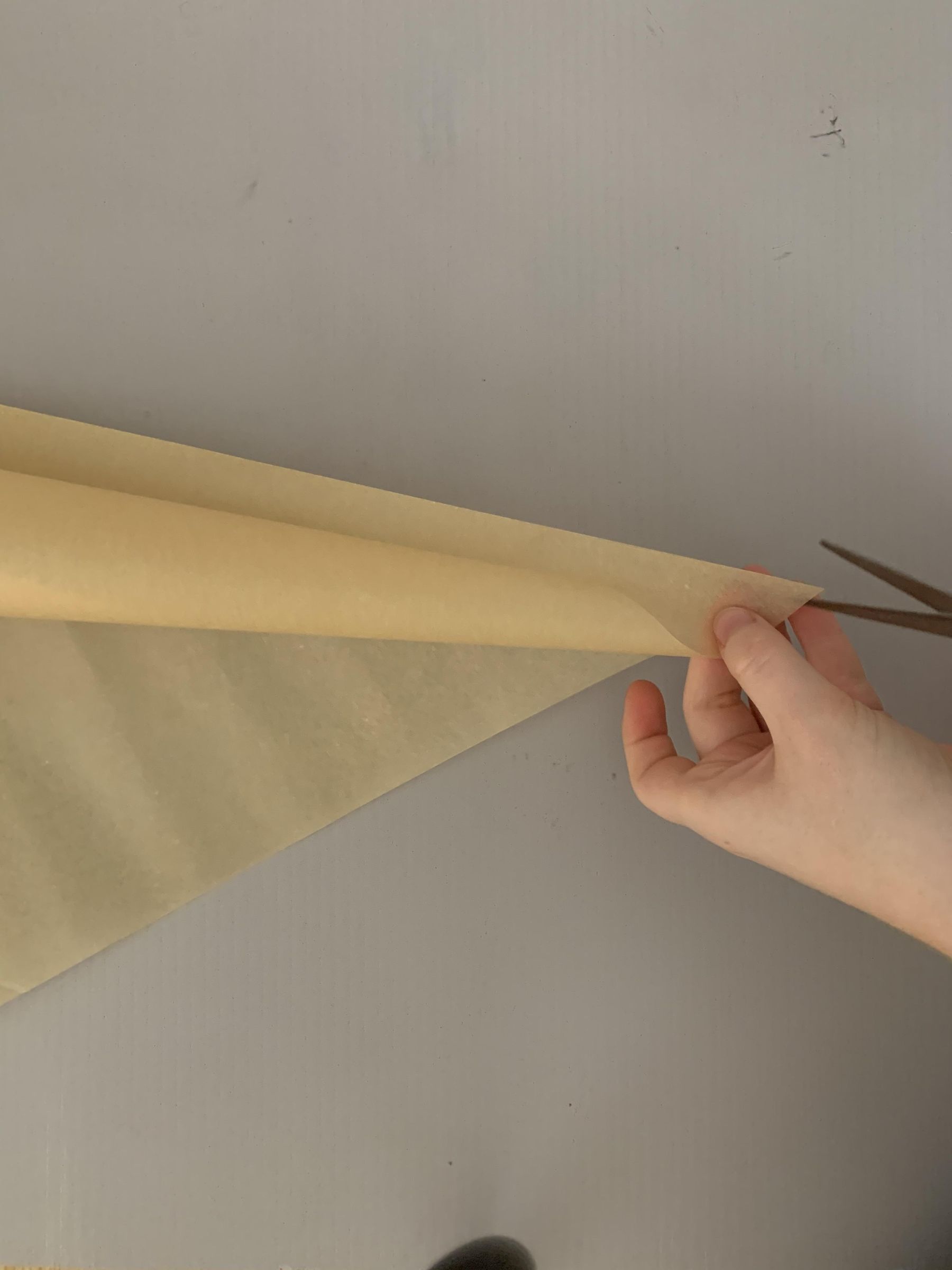 How to Make a Parchment Paper Piping Bag (Paper 3 Steps