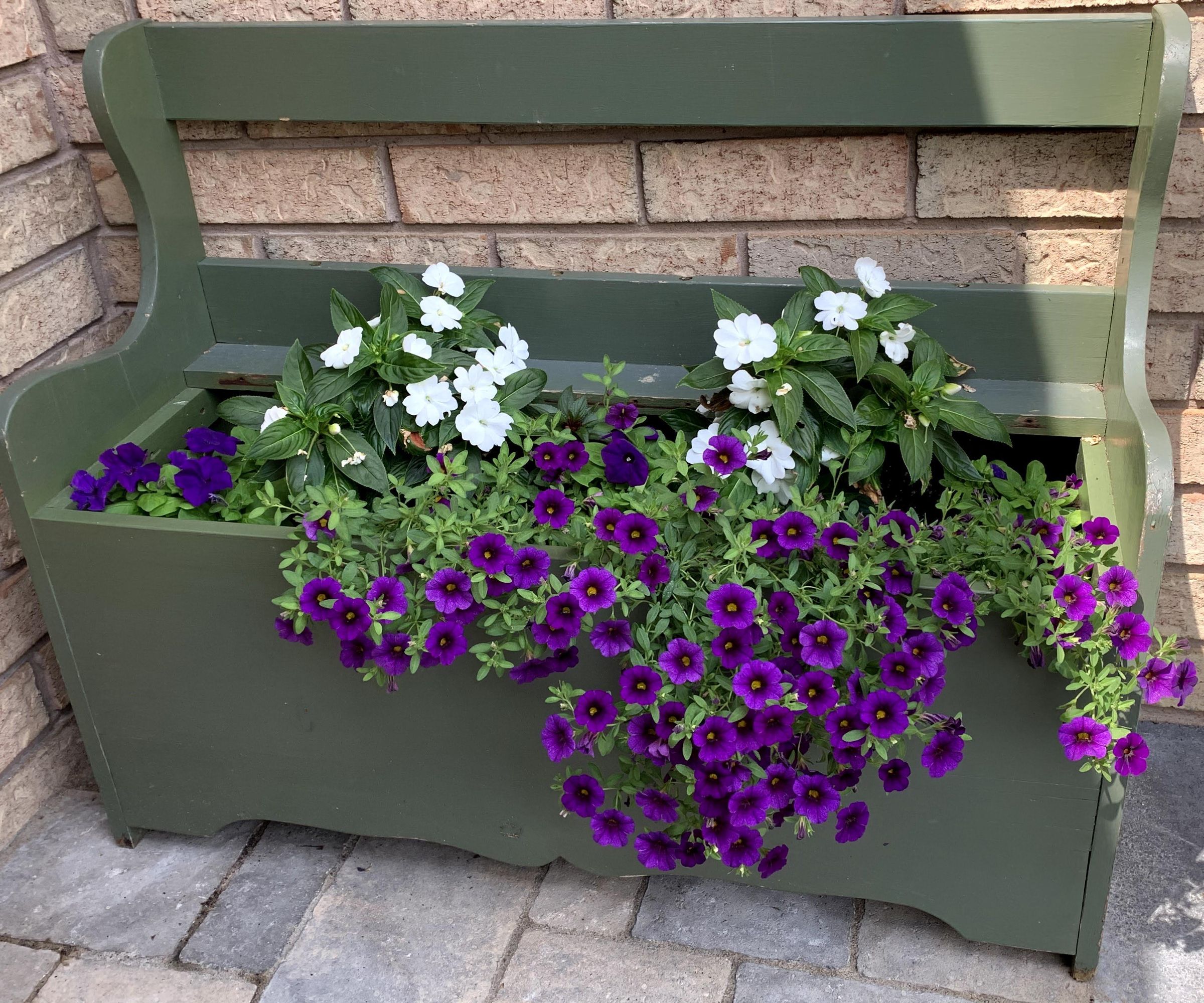 Wooden Bench Into Planter 