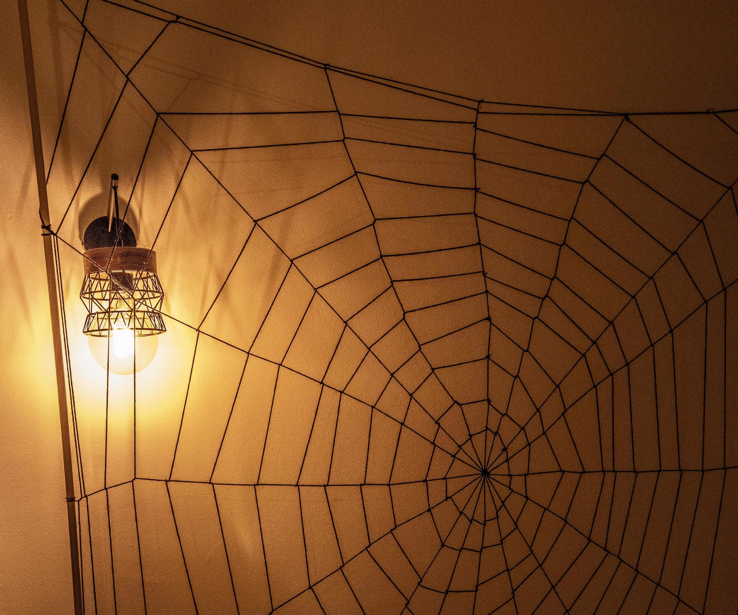 How to Make a Easy Dismountable Spider  Web - Halloween Decorations DIY