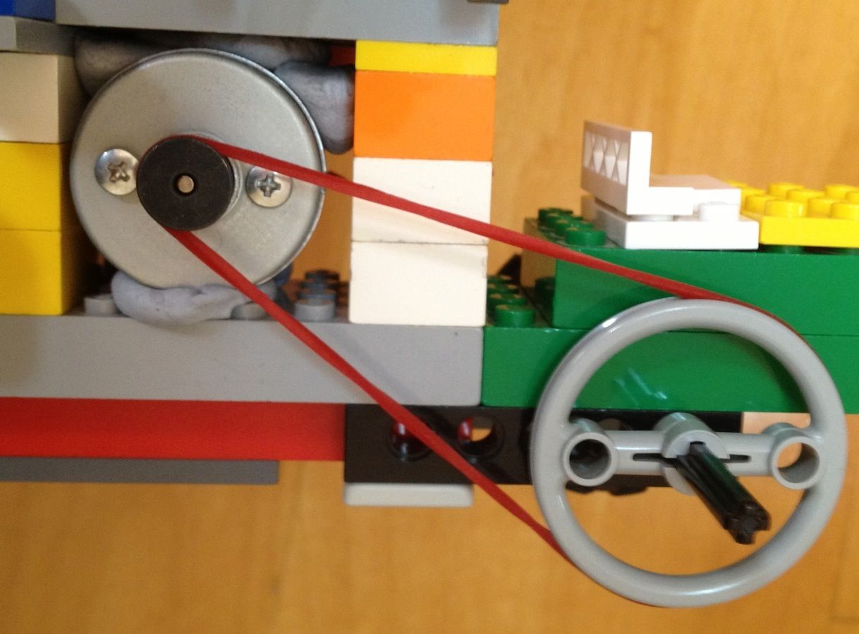 Motorize a LEGO Car by a Motor From a Broken DVD Player
