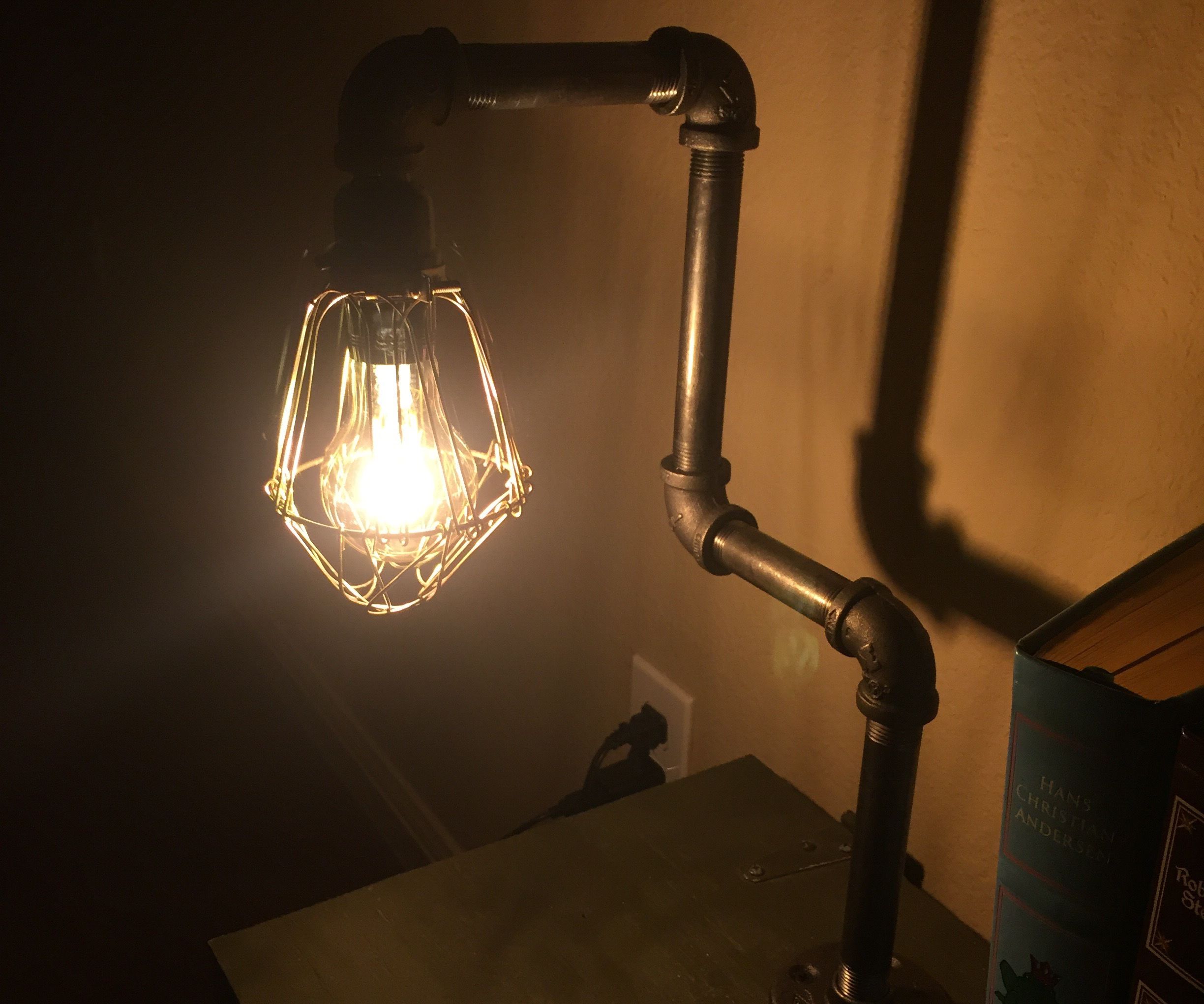 Vintage Style Pipe Lamp