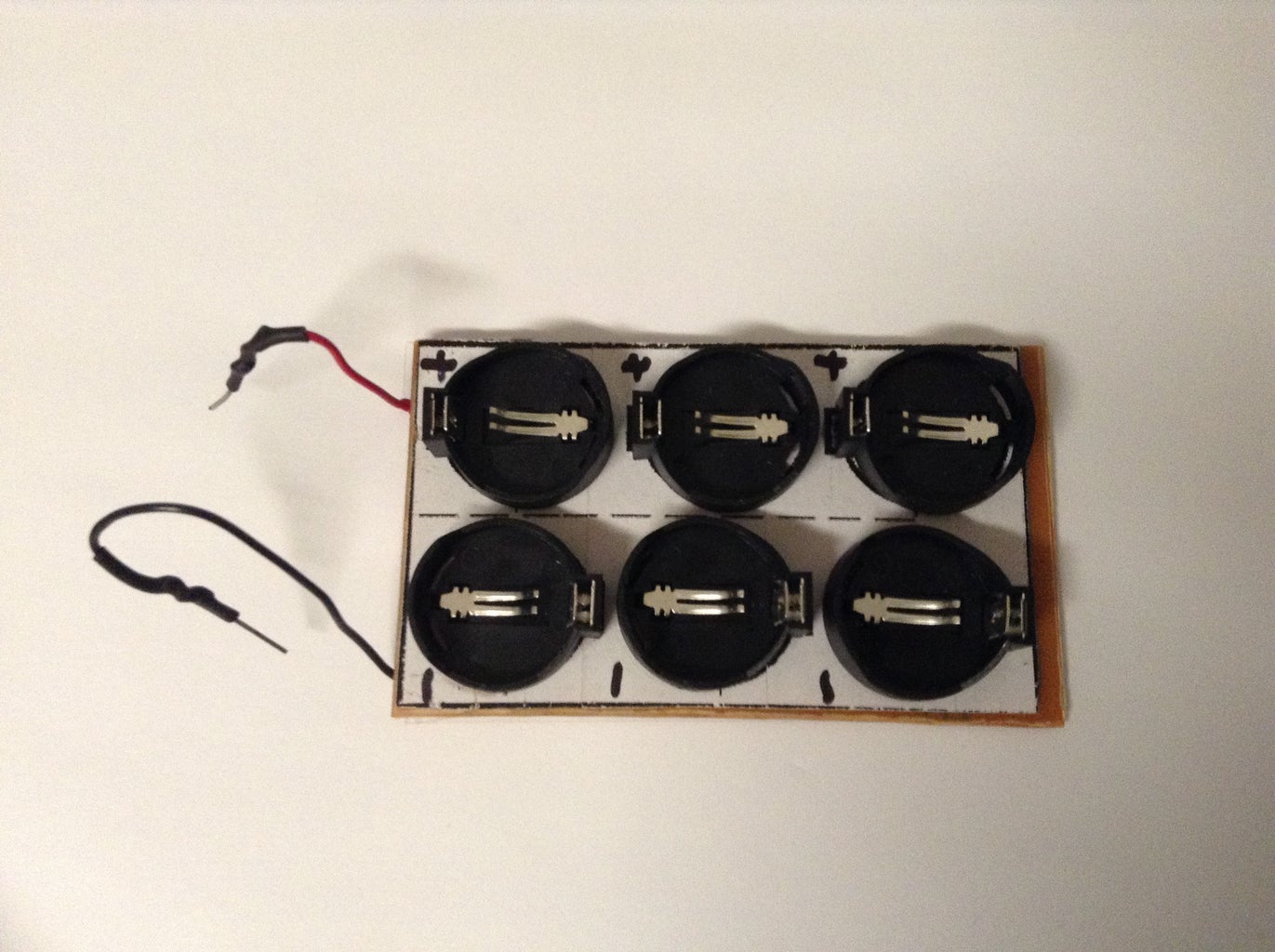 Basics: Coin Cell Battery Bank : 9 Steps (with Pictures) - Instructables