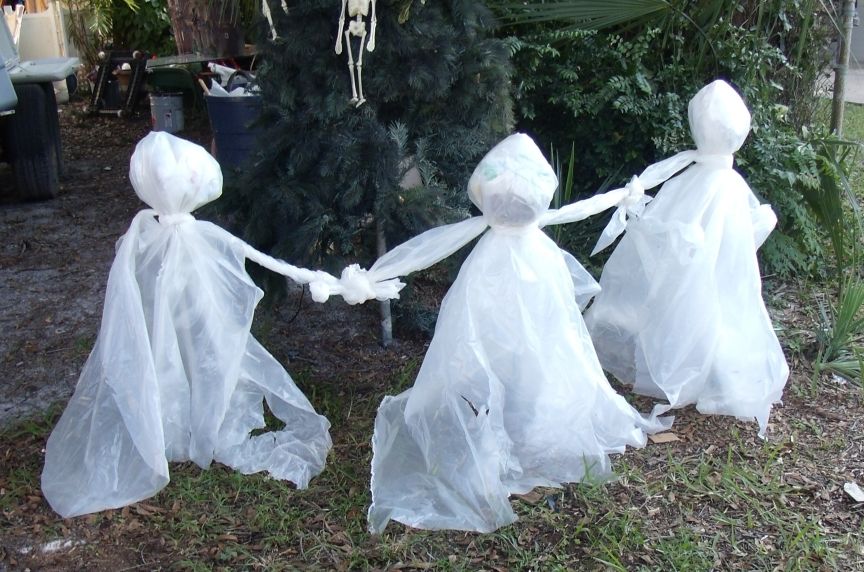 Trash to Treasure 9 Lolipop Ghosts