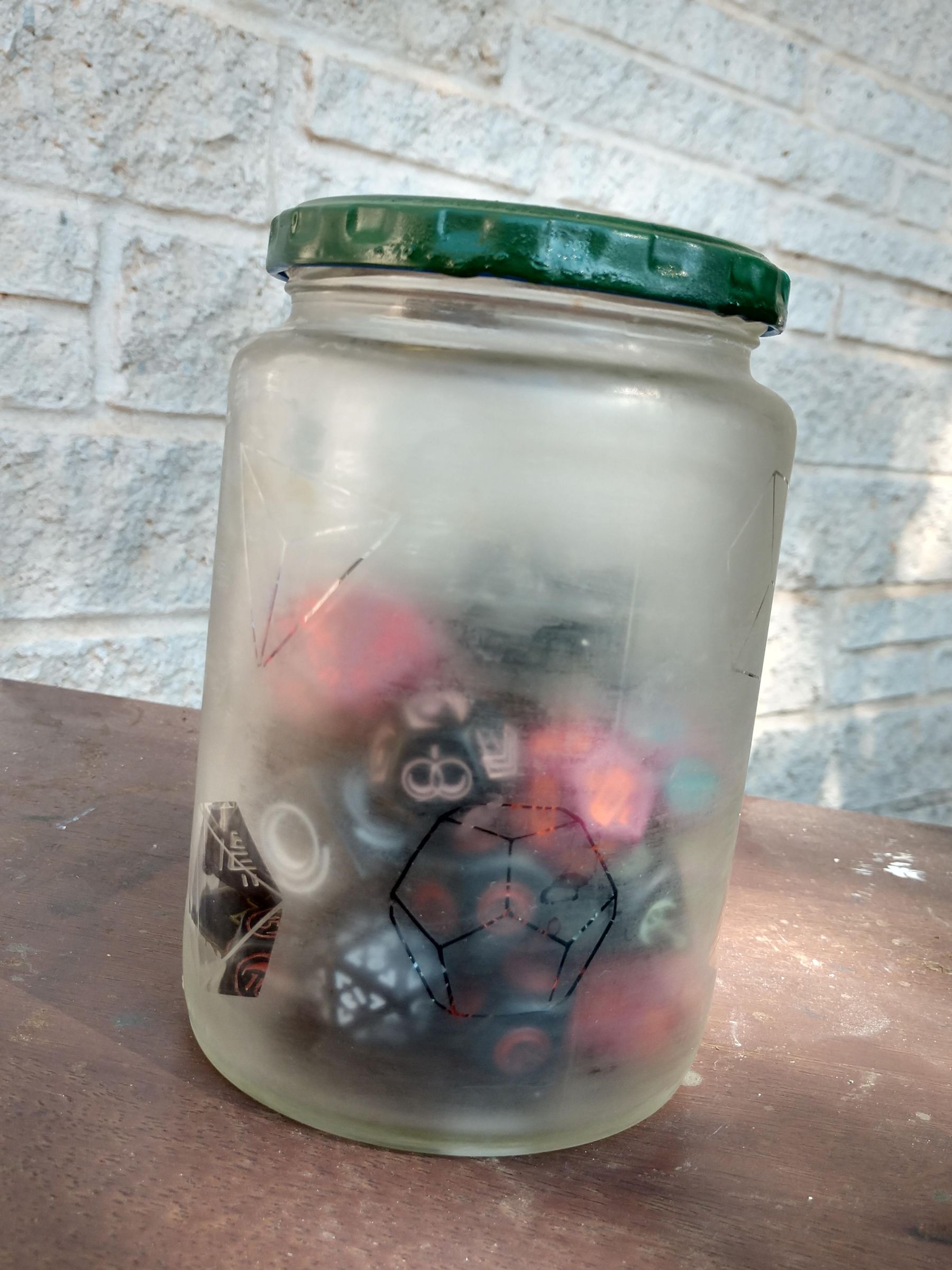 AcidEtched RPG Gaming Dice Jar 7 Steps Instructables