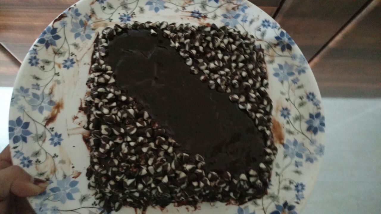 Quick and easy yummy eggless choco chips cake