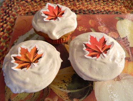 Pumpkin Spice Harvest Cupcakes by Skinny Sweets Daily