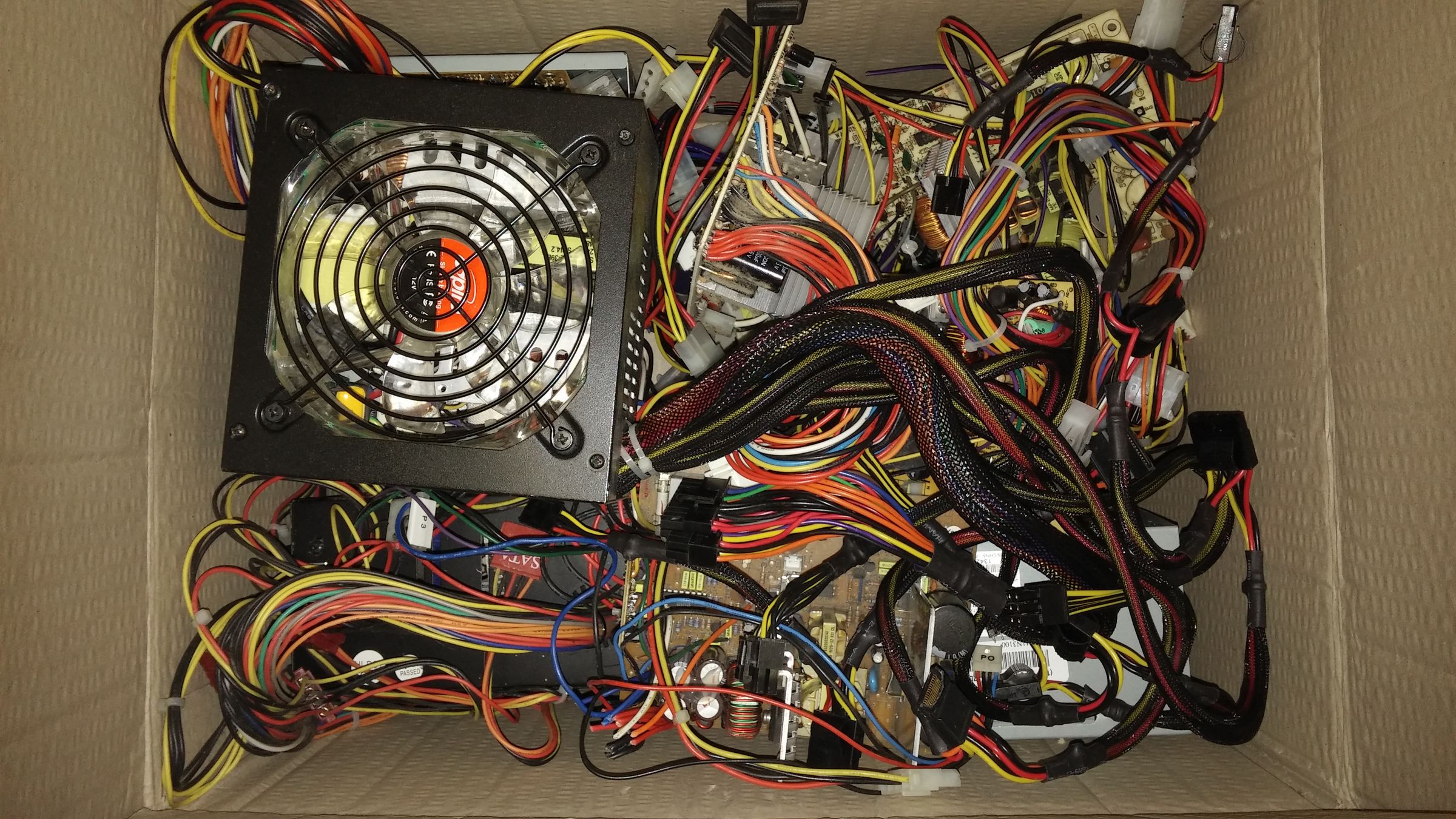 Cool Ways to Repurpose Old Computer Parts 7 Steps (with Pictures