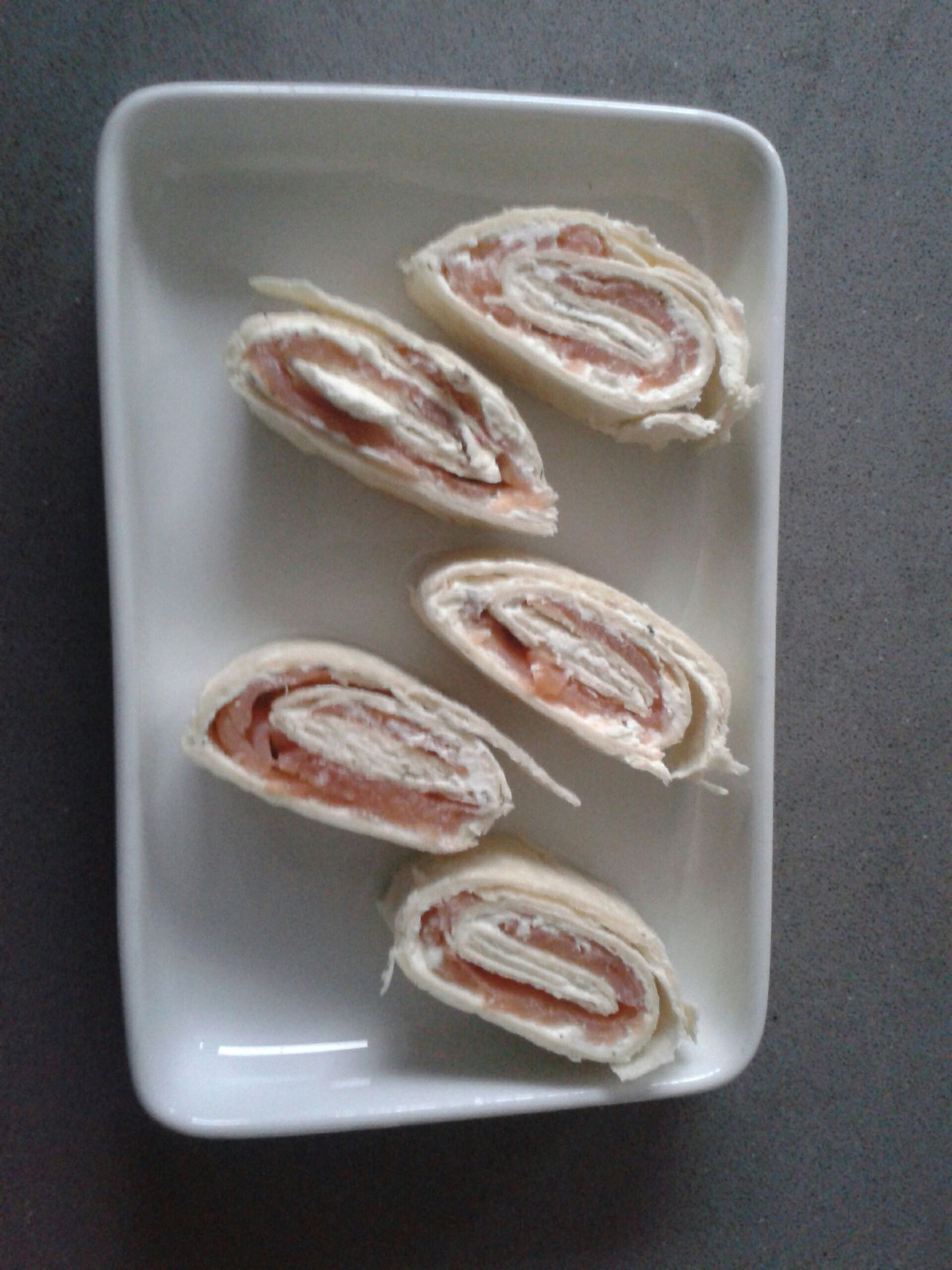 Quick, cheap and easy salmon rolls