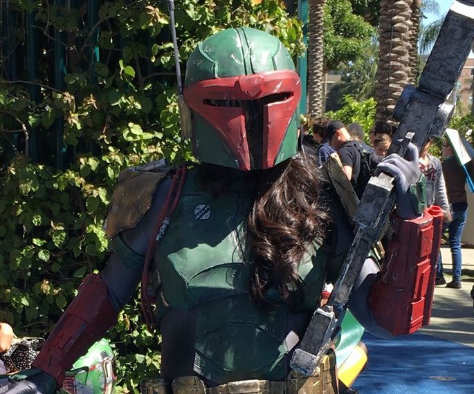 How to Make a Female Star Wars: "Boba Fett" Costume 