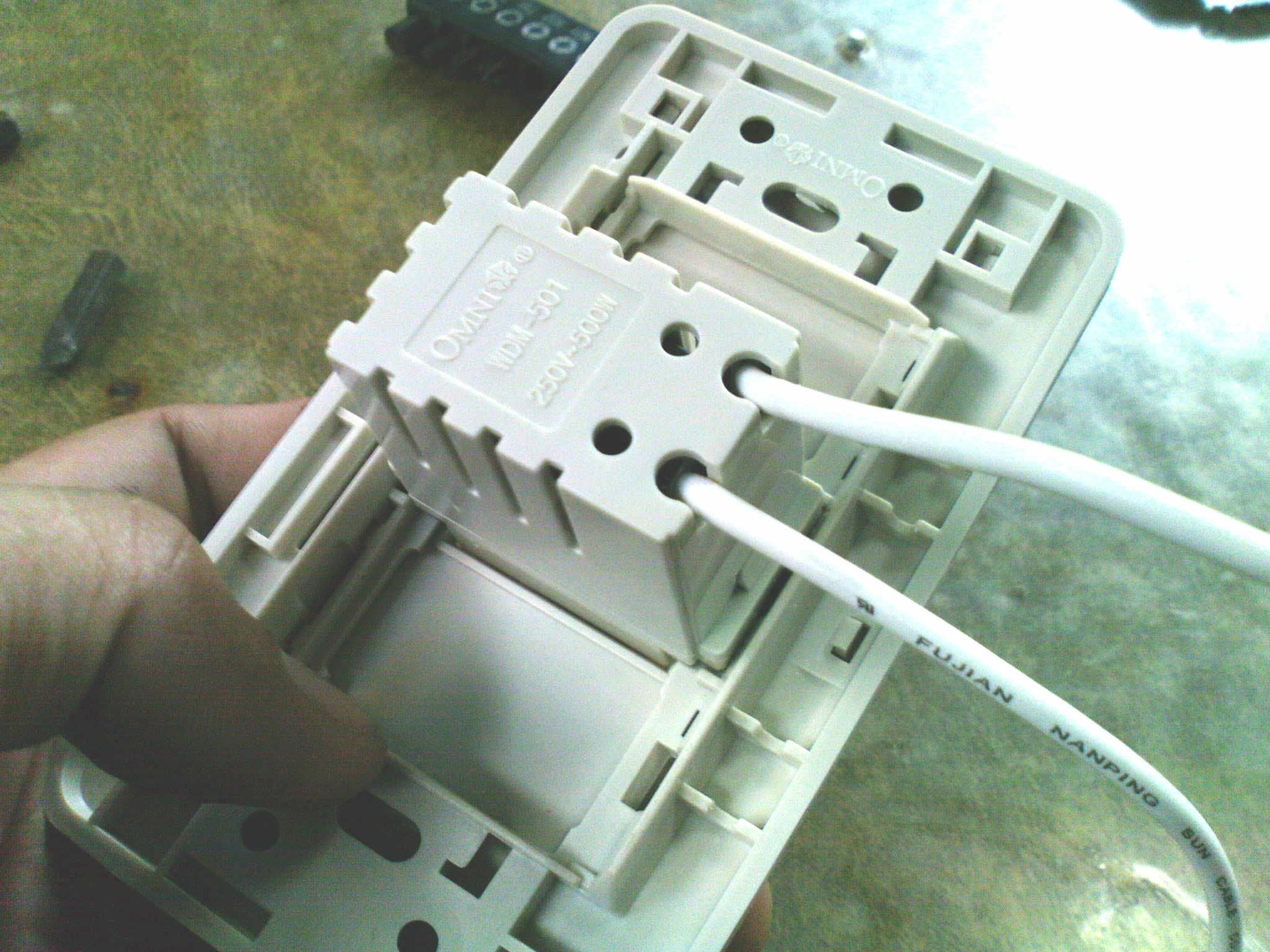 Recycling Your Old Dimmer Switch As a Variable Temperature Control for