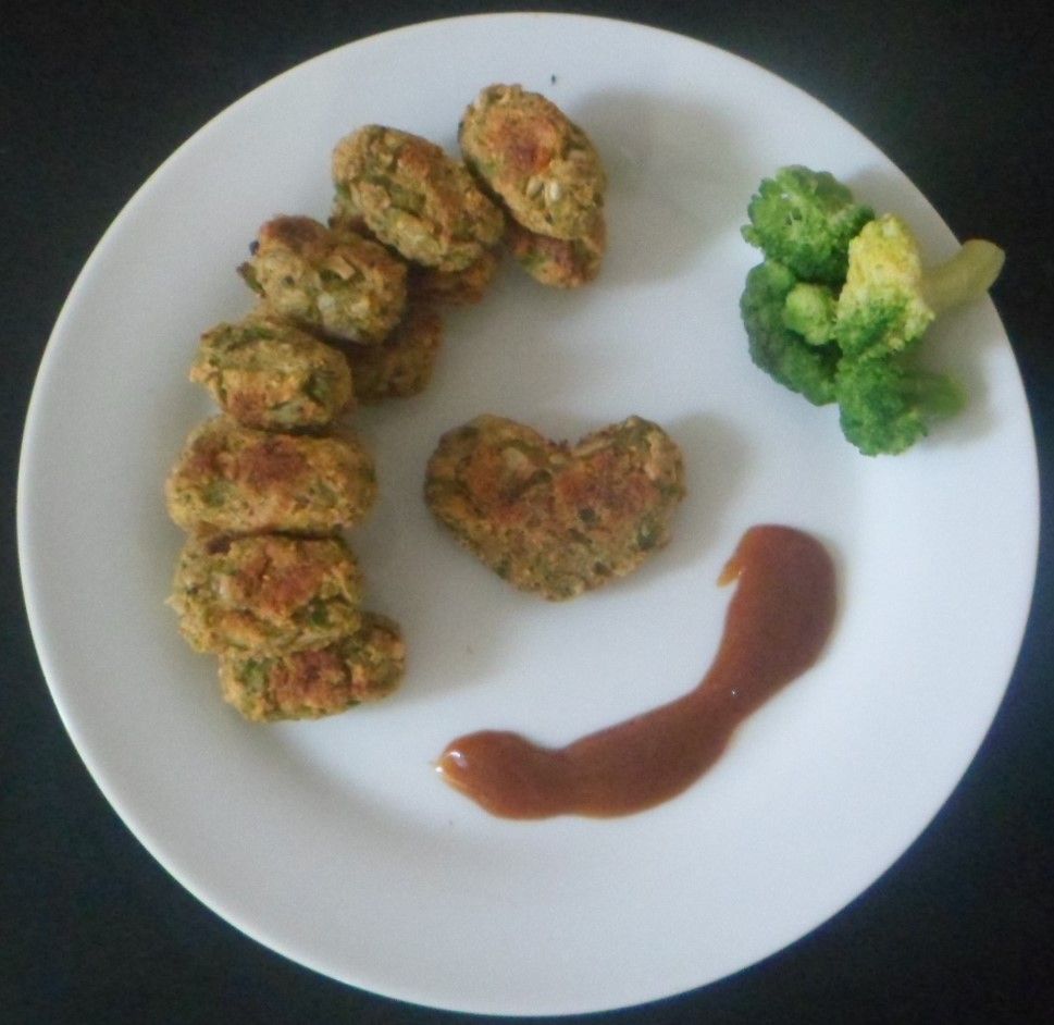  Cheesy Broccoli Tots
