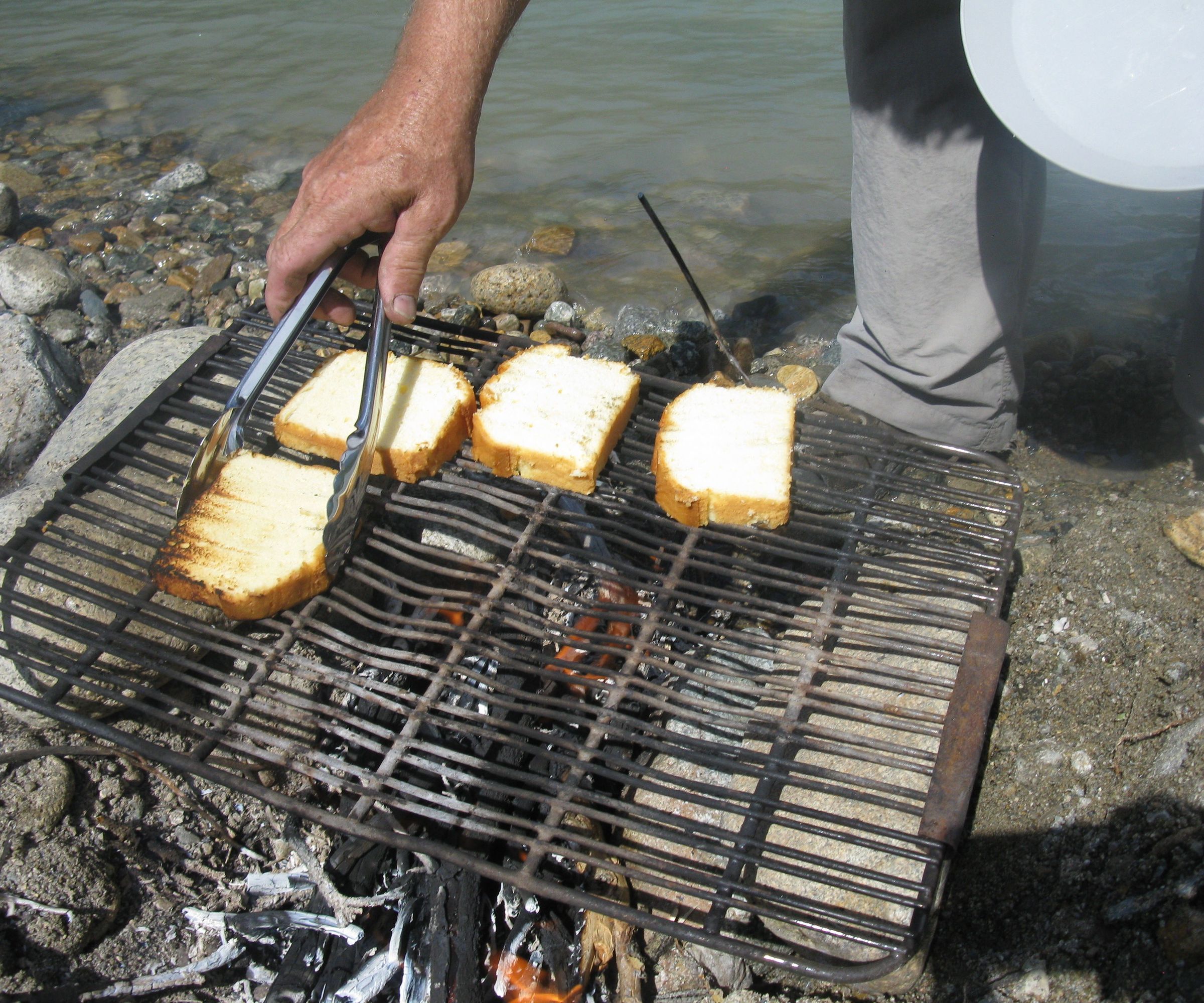 A Safe, Functional, Leave-no-trace Campfire Pit