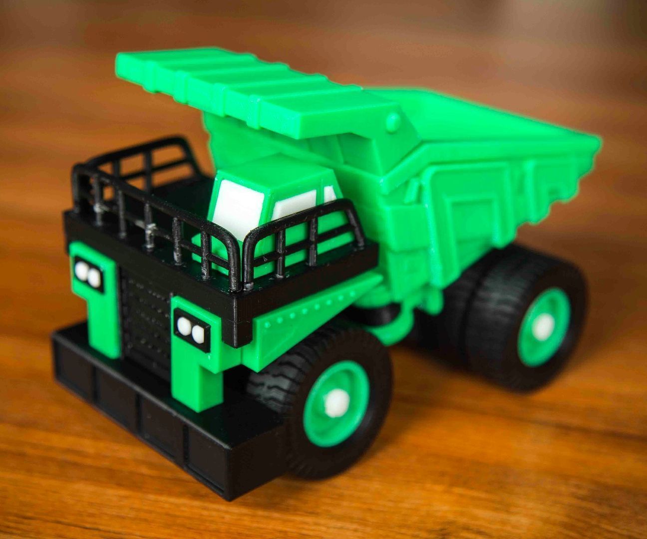 Caterpillar Heavy Truck 3D Printed and Assembled 