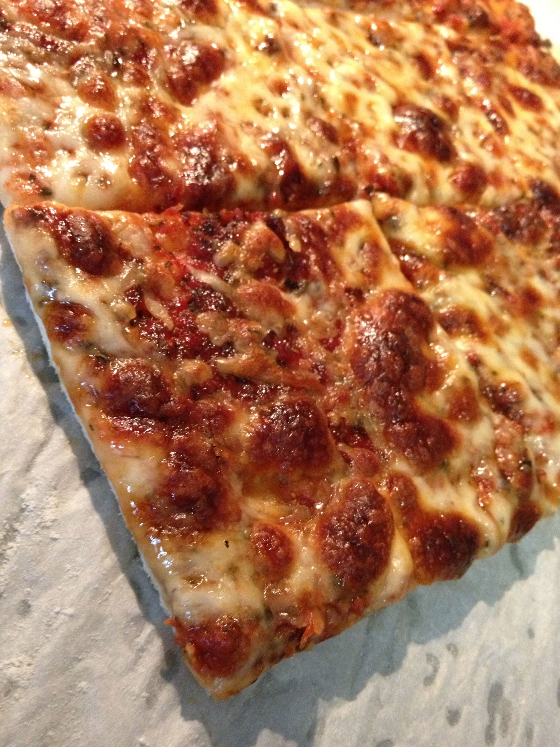 Thin Crust Pizza