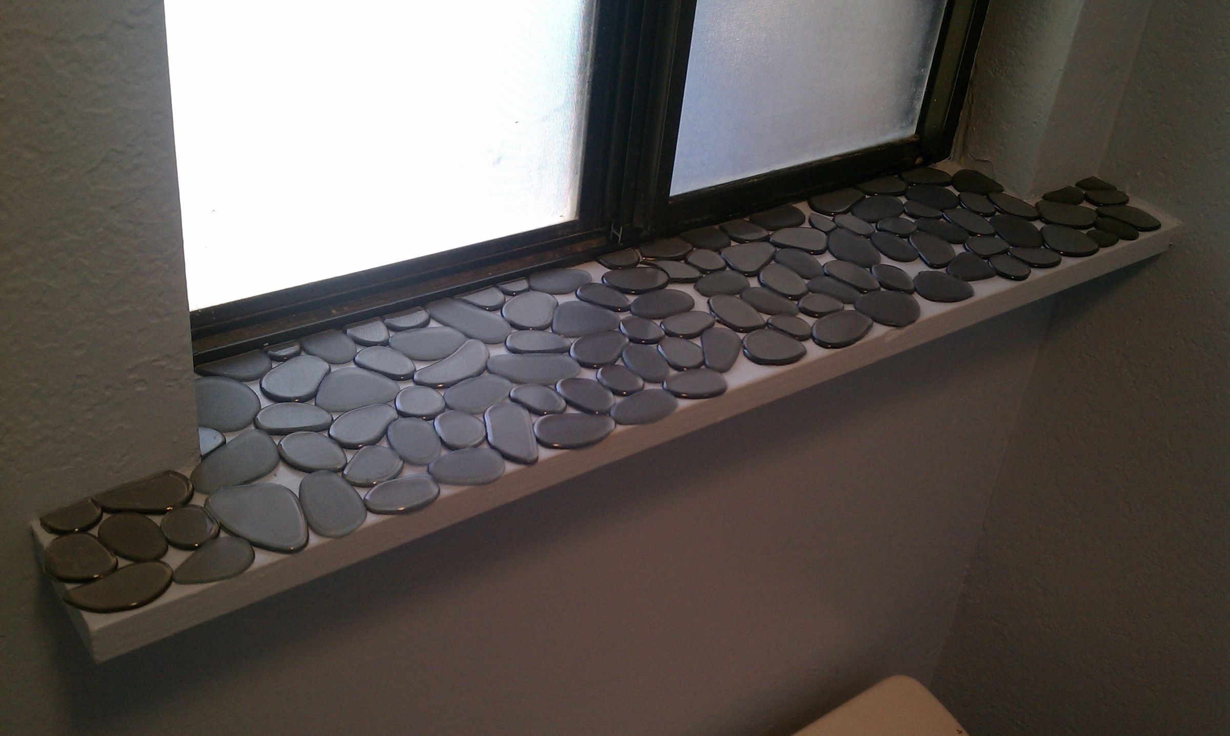 Pebble Window Sill Mat