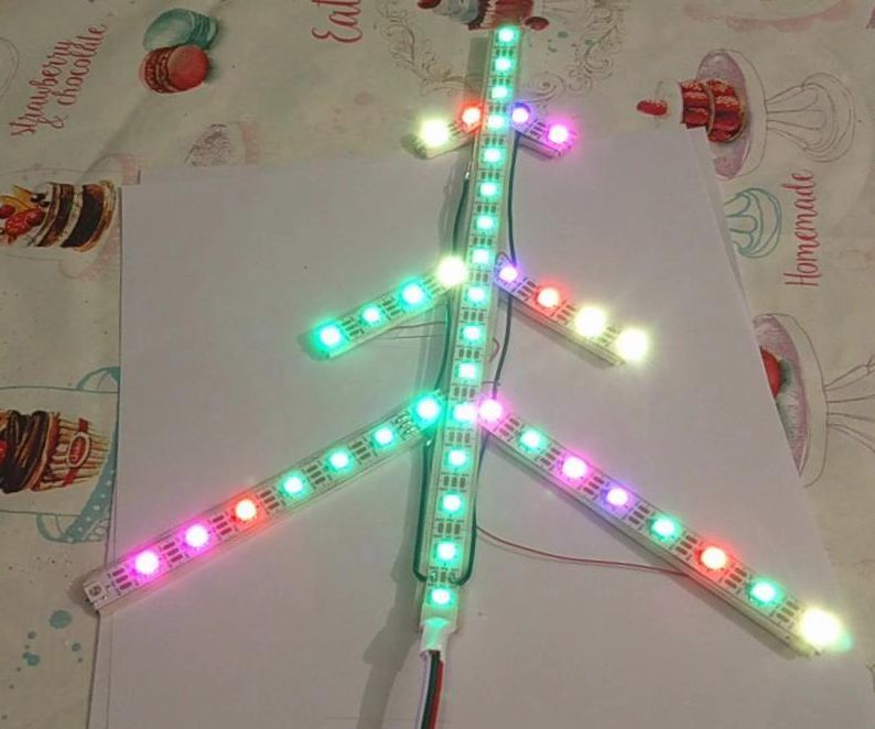 ESP8266 / Arduino RGB LED Christmas Light Window Decoration
