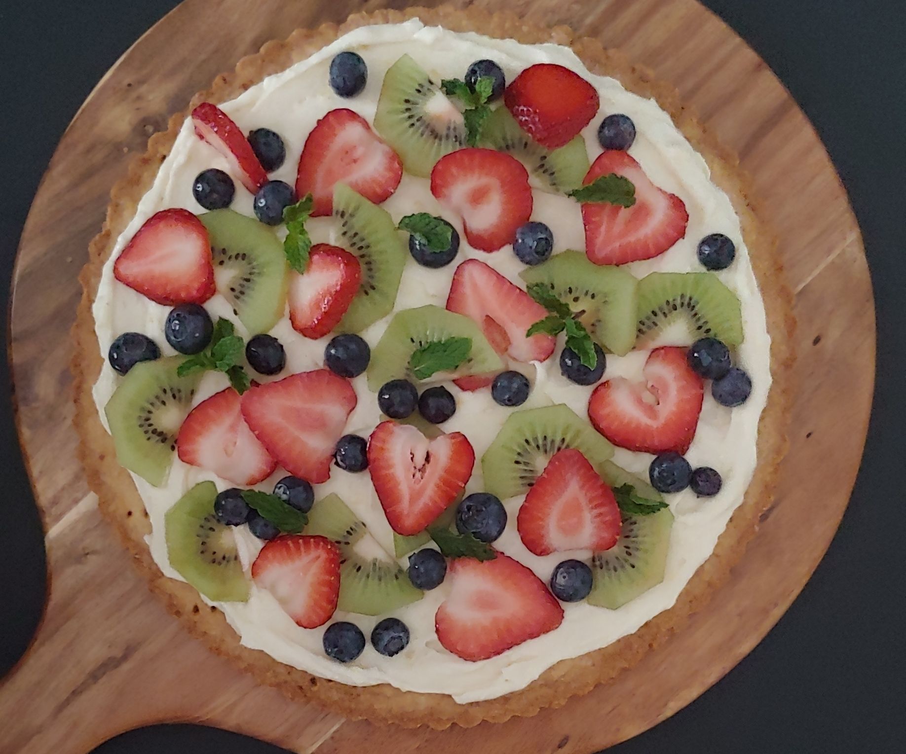 Summer Dessert Pizza