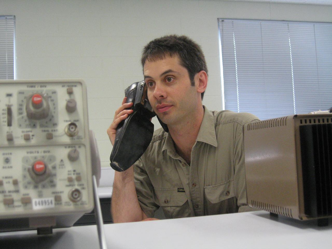 A Get Smart Style Shoe Phone (gen 2)